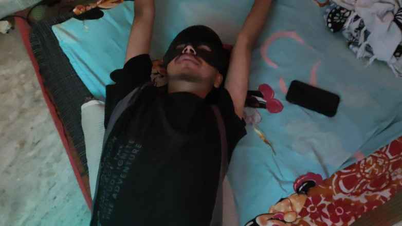 Twinkseeker: Buen chico traga semen completo