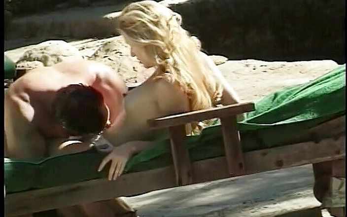 Pound Me Outside: Blonde having a hot outdoor fuck
