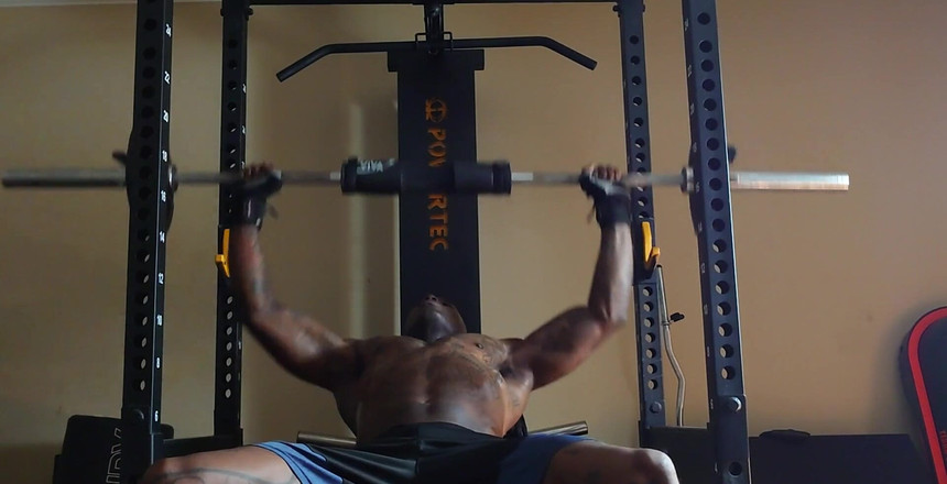 Hallelujah Johnson: Hallelujah Johnson vysoké tmavé čokoládové svaly tetování tělo