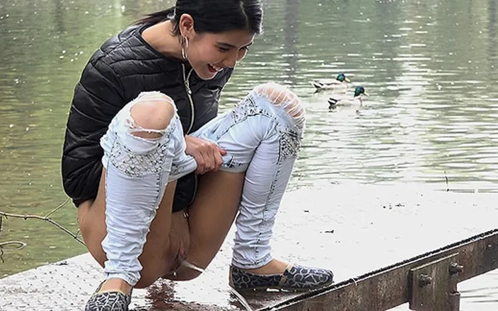 Puffy Network: Off the jetty by Got2Pee where girls come to piss