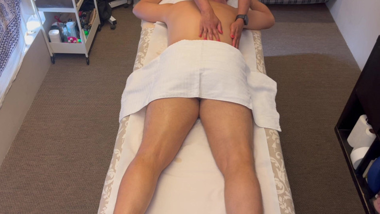 happyvids33: Finalul fericit este o muie!