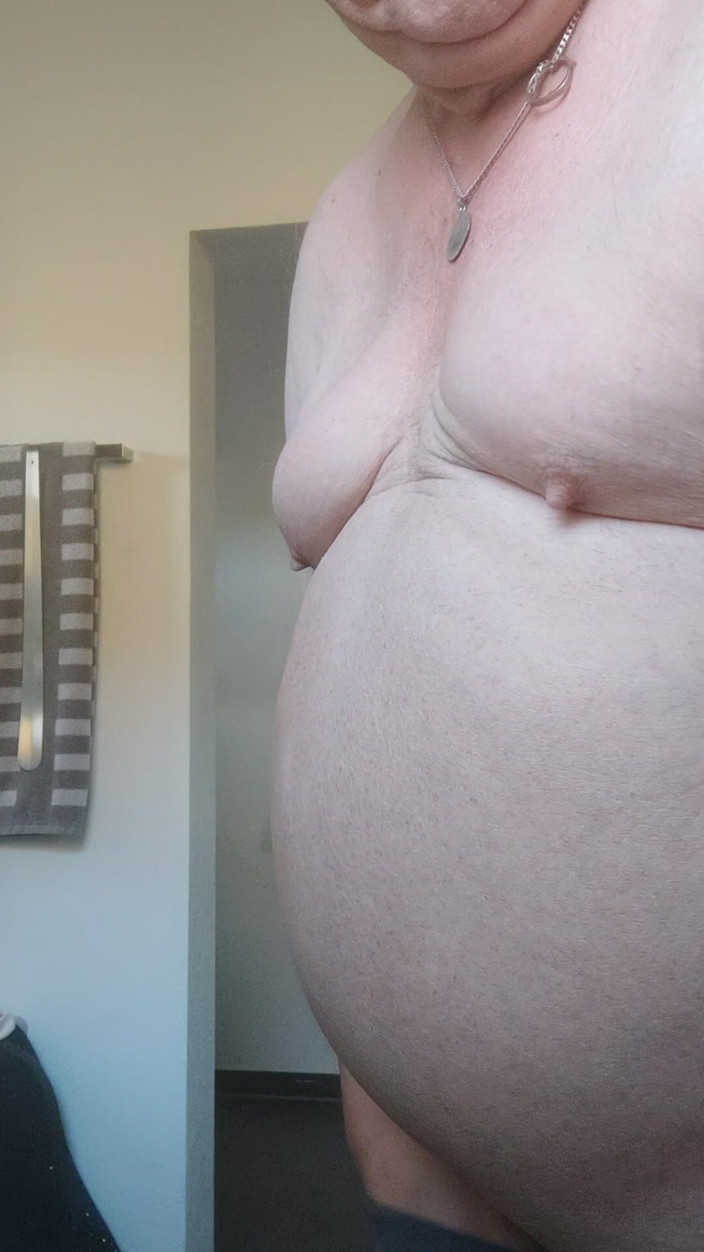 Karlchengeil: 핫한 젖꼭지 플레이