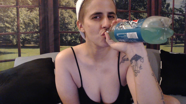 Abby Anna: Mtdewブラストげっぷ