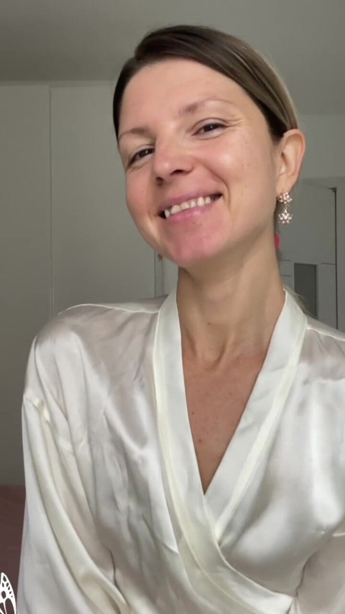Gina Gerson: Solo Morgen-Handjob