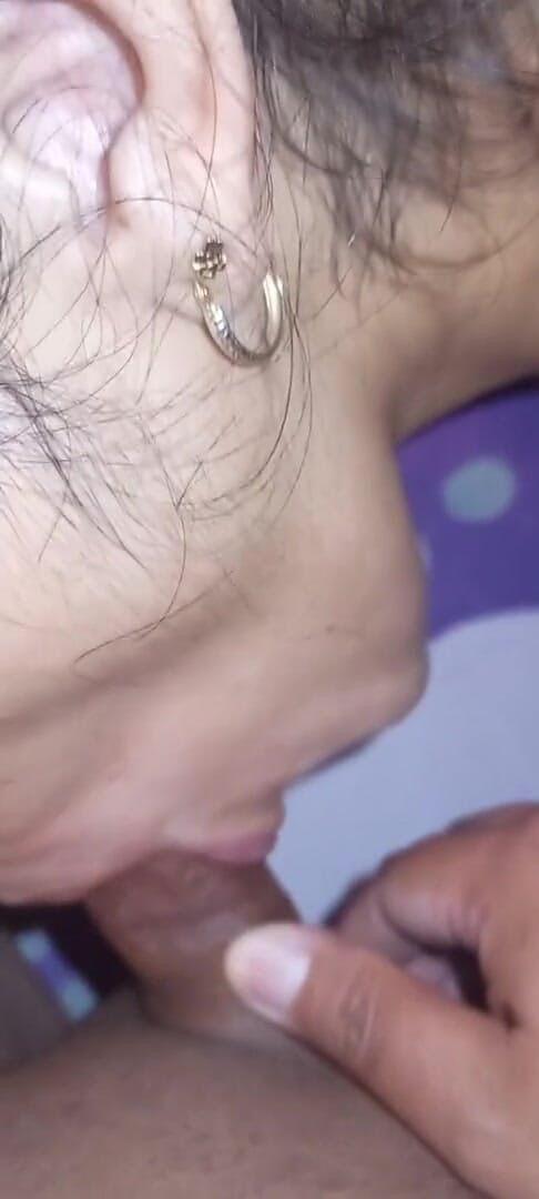 Mxfun30: Cheating MILF blowjob his friend to get cum in her...