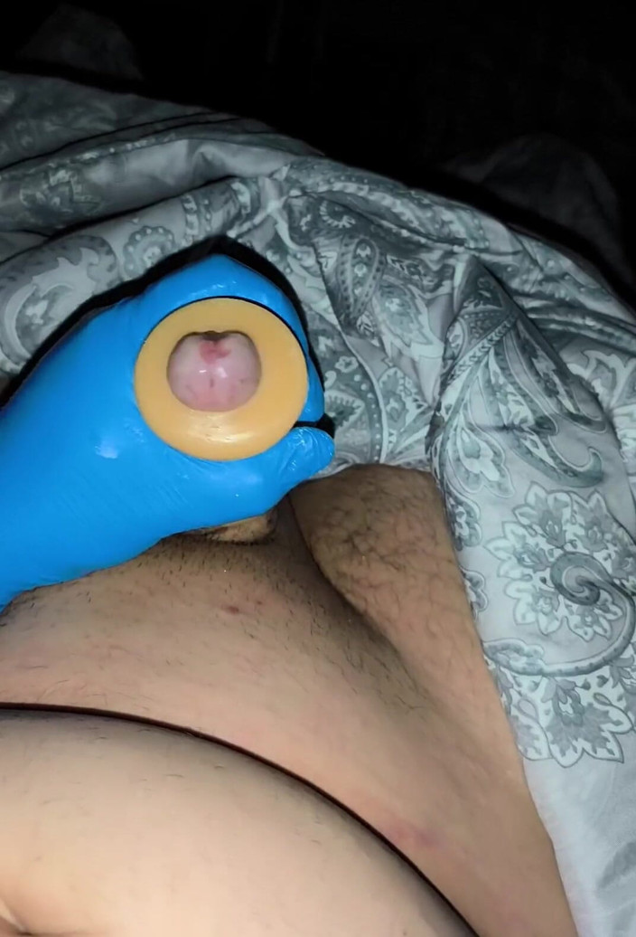HotBigDick98: Cum Inside a Pocket Pussy