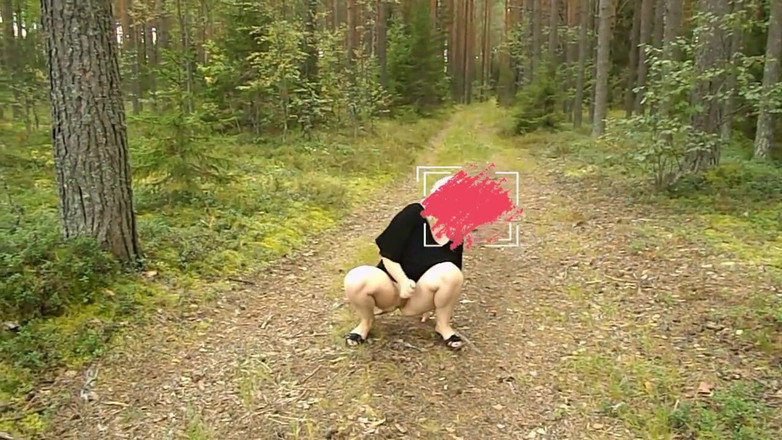 Lady Rose pee pee: Golden rain 24 - lustiges Tanzen.