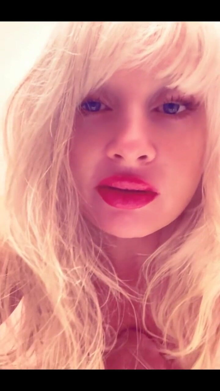 PaintedRose: Ballerina cattiva