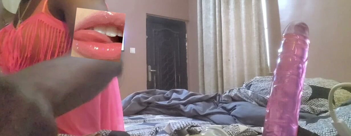 Queennoone: Trans Got Fucked Till She Cum