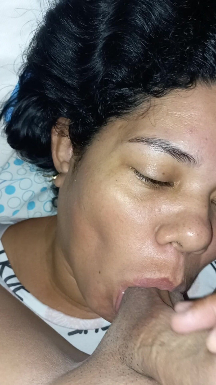 Valkyrieandluigy: 吮吸球美味