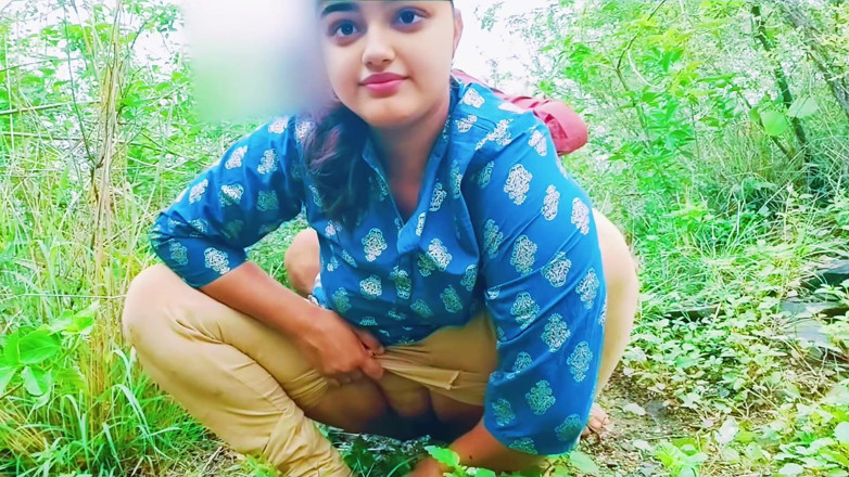 Your_aisha: Indian Village Girl First Time Fuck Her Tight Pussy Outdoor...