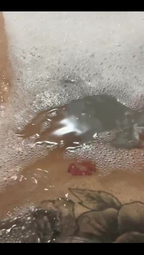 TattoedKate: Yardım edebilir misin?