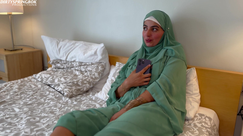 Aaliyah Yasin: Hijabi Aaliyah Yasin Gets a Big Surprise From Josy