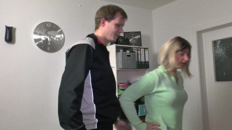 MMV Deutschland Porno: Big ass tattooed wife just came to her neighbor for...