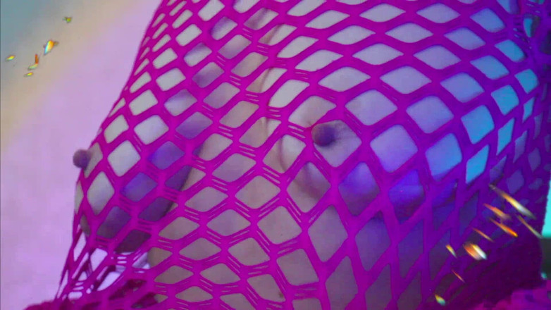 Hairypussyangel: Cyberpunk 2077 cosplay ragazza cyborg capelli blu, figa pelosa culo sporco...