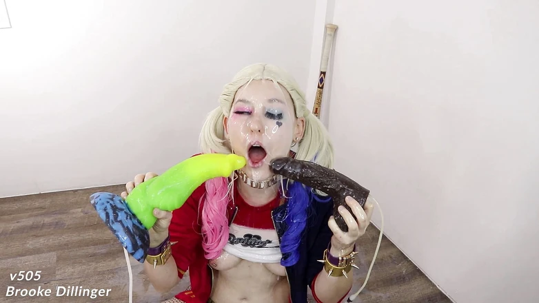 Brooke Dillinger: Harley Quinn bukkake gangbang