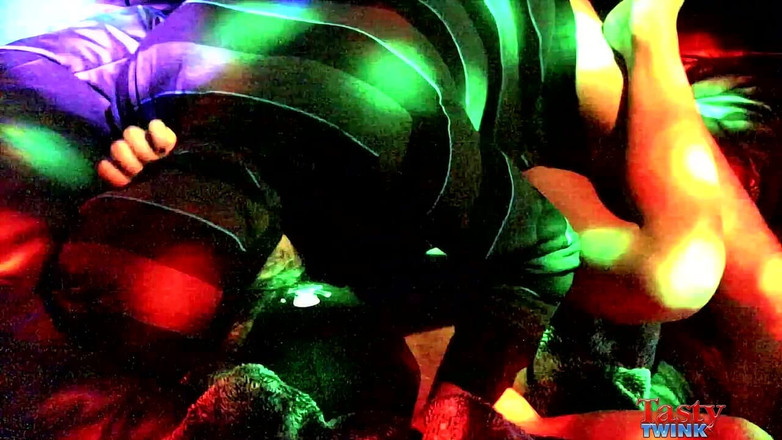 Tasty Twink: Tristan hollister và carlos