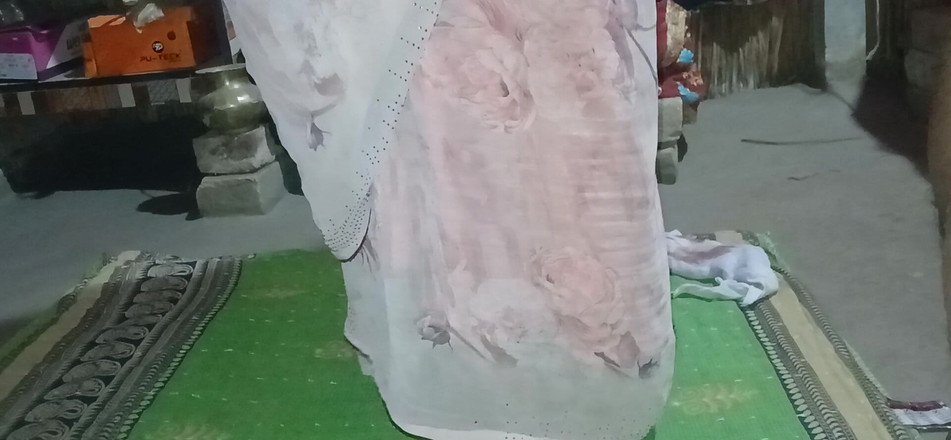 MuzZ-K: Desi dorf bhabhi ko doggystyle mein jamkar choda - enge chut...