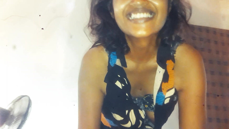 Tina Baby: Solitária Cadela Sra. Perera Era Uma Sedutora