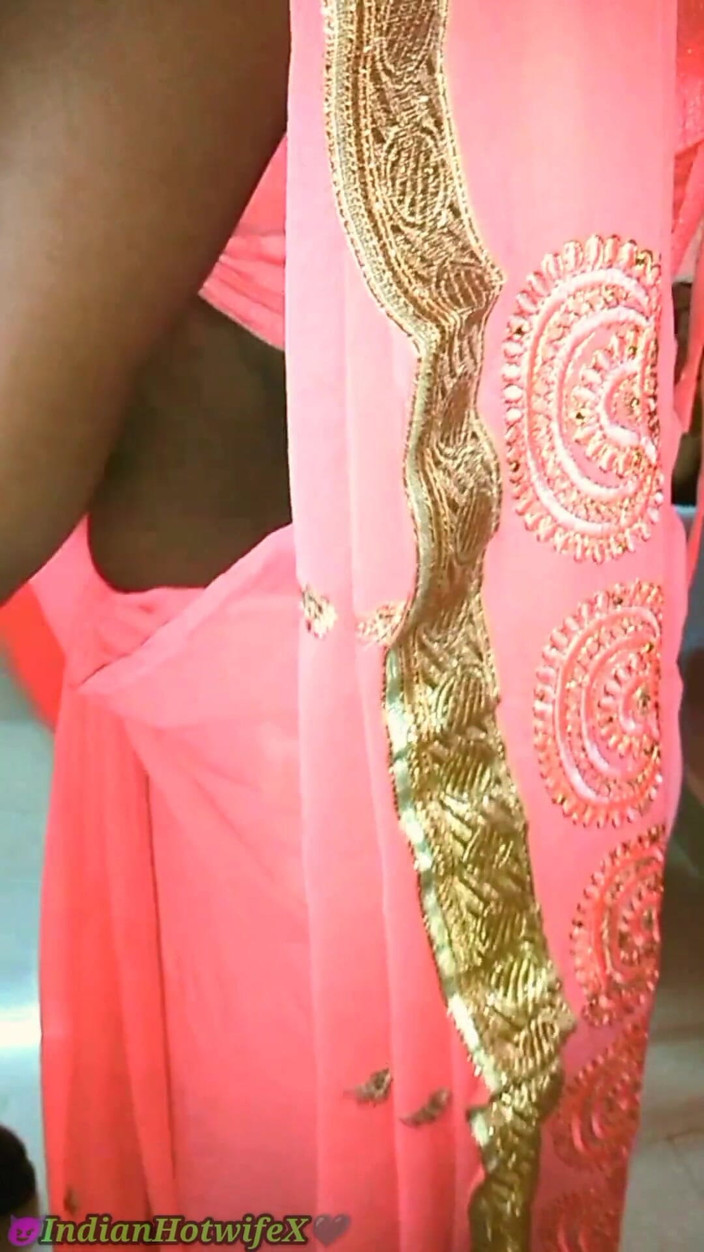 RenuRaj: Dusky tamil esposa Renu s saree &amp; duro fodido por touro,...