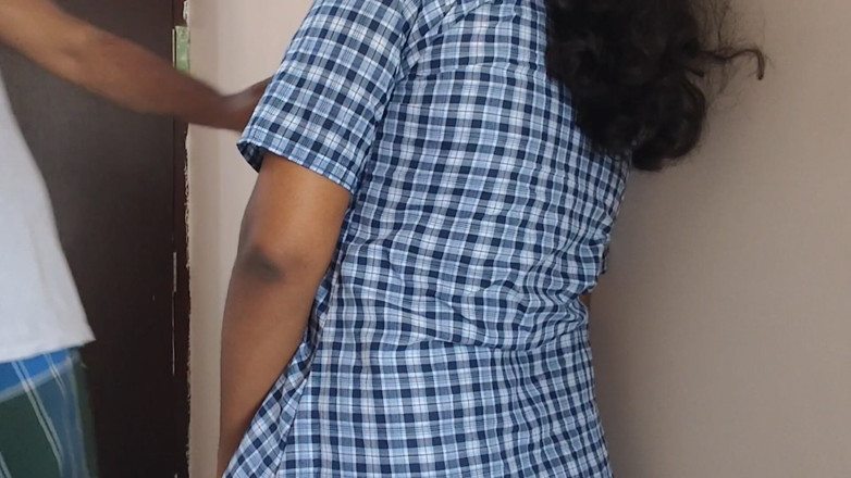Pushpa studio: Tamil Girl