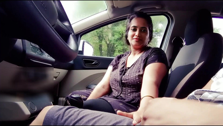 Your Arya: 美丽的女友通过送给她的金戒指被她的男朋友提议 - 印地语音频