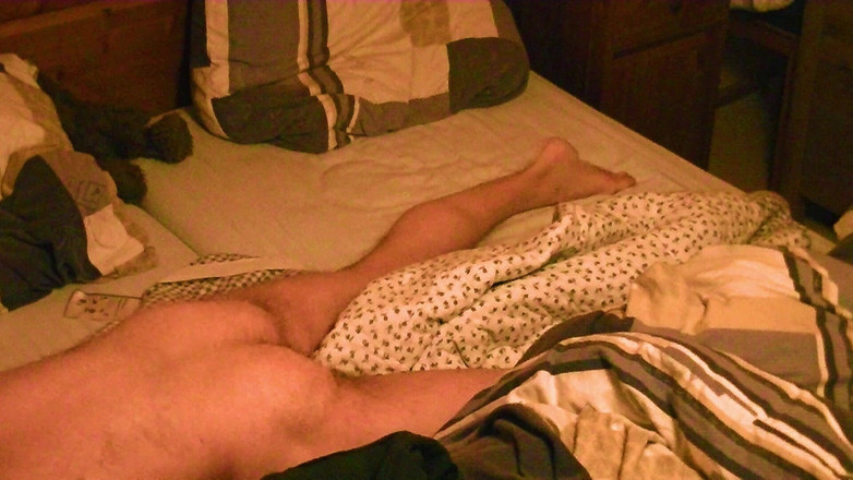 Mark Hannes: Naakte bedbult masturbatie