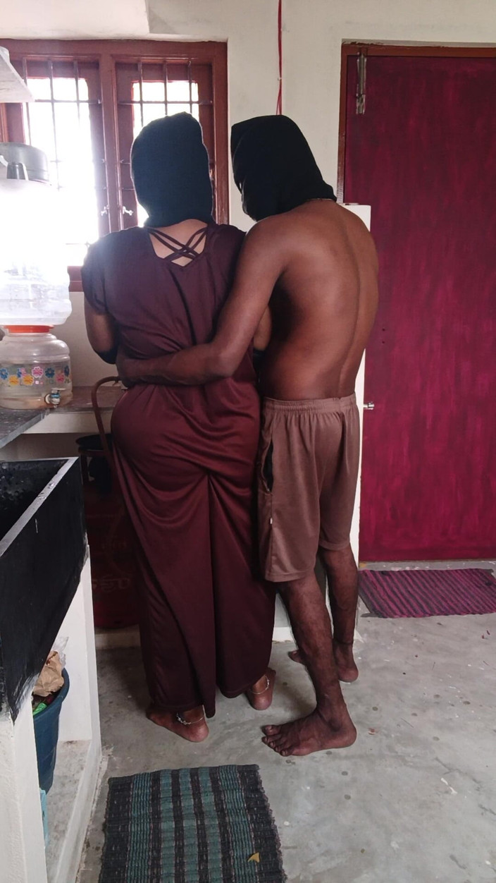 Reshmahotever: किचन हॉट सेक्स