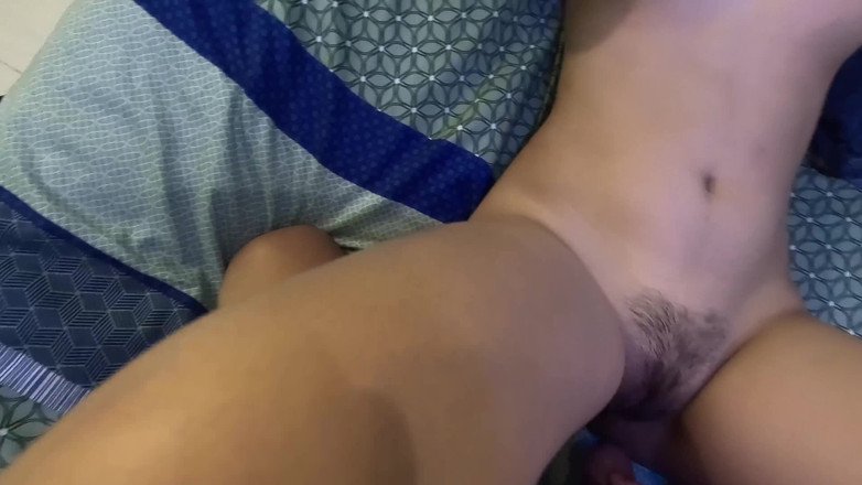 FuxxxYouu: 和她一起去度假，我们做爱了