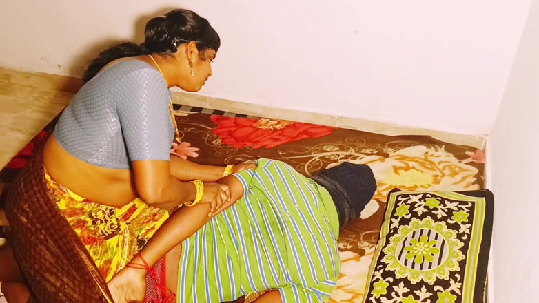 Telugu honey lips: インドのTheefセックスデジ美しいおばさんのハードコアファックTheef大きな長いペニスとファック。