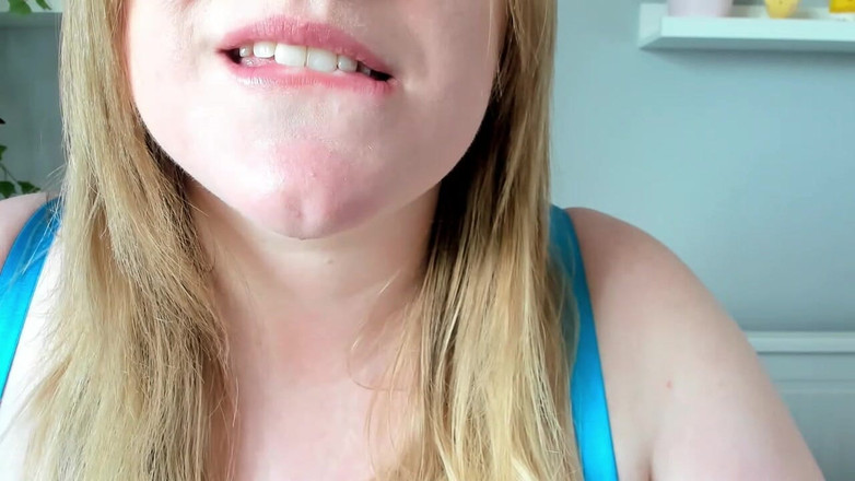 Julie_Bliss: Julie Bliss - Obryně 101