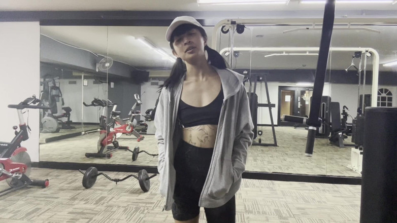Felicity Azura: Fitness Domme Sph