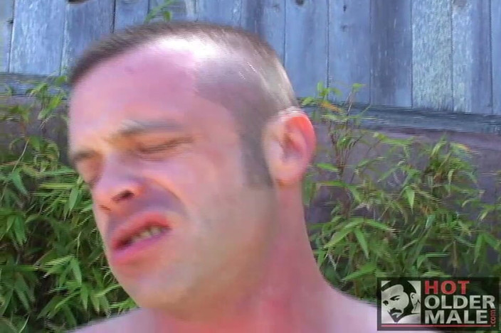 Pantheon men: 爸爸狩猎4：的男孩