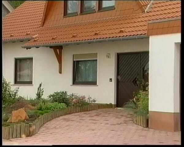Swinger Friends Germany: Di Sebalik Pintu Jerman Disetubuhi dengan Rajin - Filem Penuh
