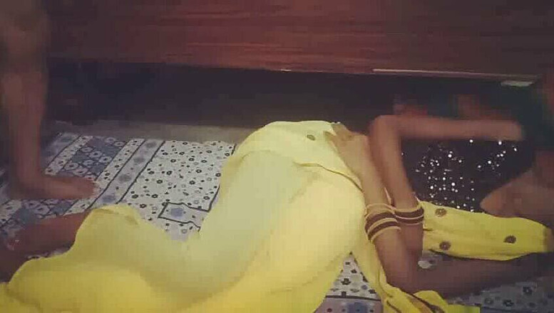 Truefuker: Desi Tina šuká s Jijou