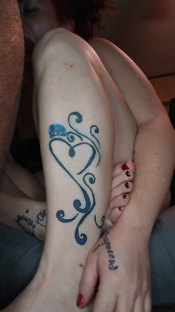 Anal_Angi_Rose: Si sundal kote hitam besar memberikan mangkuk dan dipancut dalam