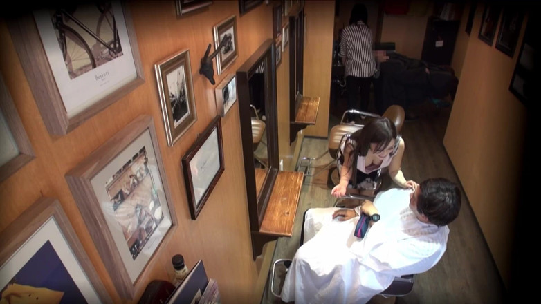 Eagle-Special: Girl with Big Tits Who Works at a Beauty Salon....