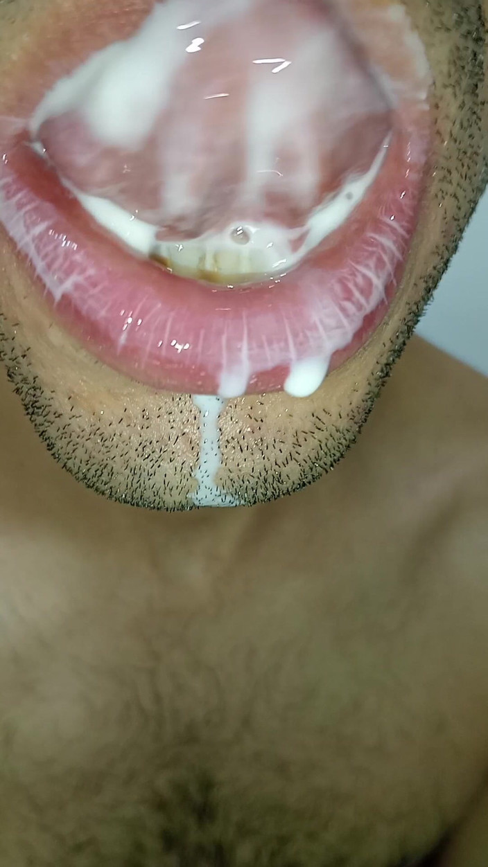 Rey rey: Lange zunge, zunge, ich will sperma in meinen mund, devote...