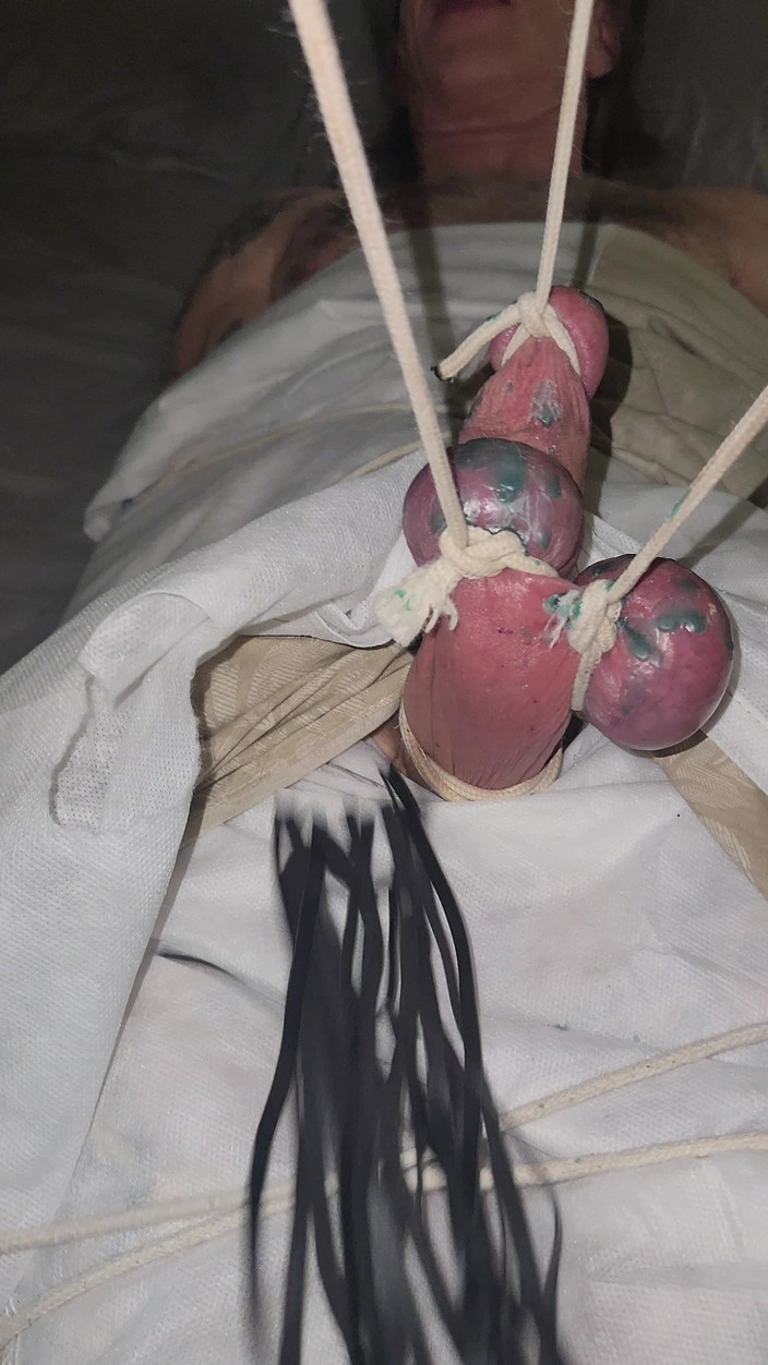 Goode Girl: Brava Ragazza CBT Fasciata, Pesata E Cerata