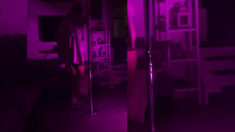 BaDayDream BambiAmbita: BambiAmbita is stripping with pole