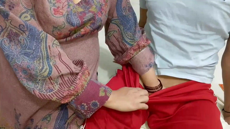 QueenbeautyQB: Video sex mẹ kế và con riêng sau nhiều ngày