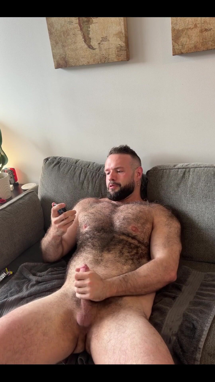 BeefyCanuck: Holesome Doublefeature