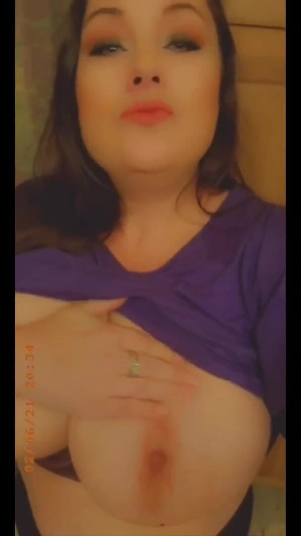 Bellacarina94: Lots of hot clips of me showing off and playing...