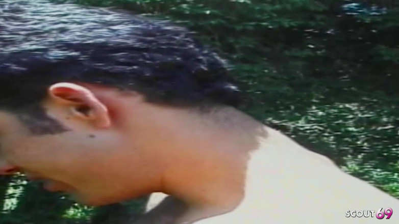 Shemale TS Collection: Blonde sexy transe wird im freien im urlaub verführt und...