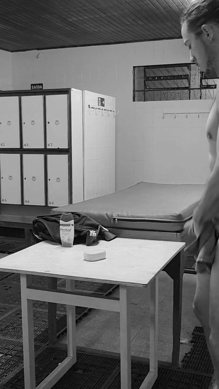 Hakam: Hunk bloke asciugamano spettacolo