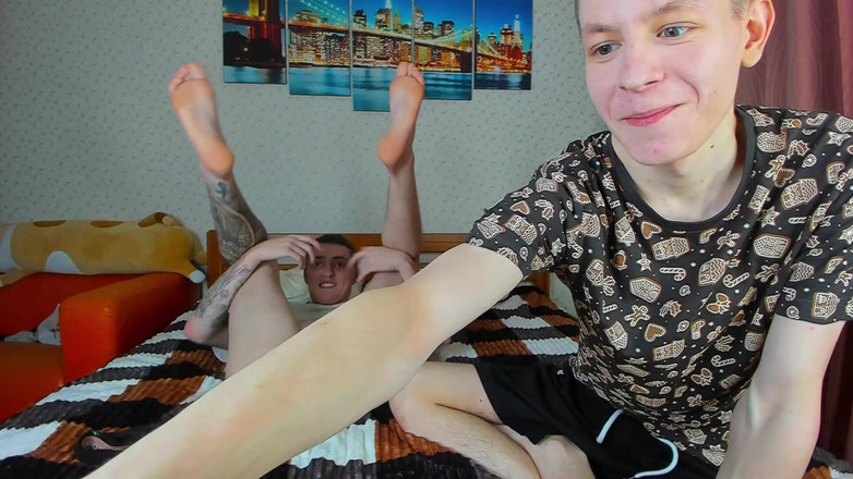 Morflot24: 알렉스의 엉덩이는 정말 잘 뻗어!