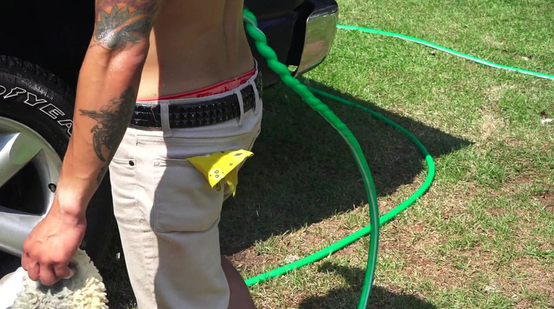 Colby Knox: Quando ninguém está por perto