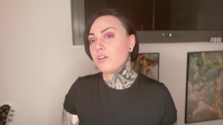 Miss Valentina: Var min överviktiga piggy