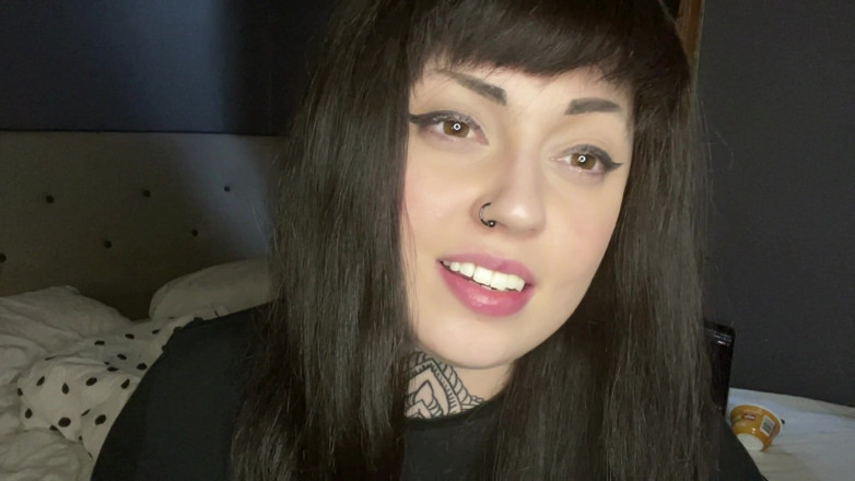 Miss Valentina: Wank med fru i huset JOI