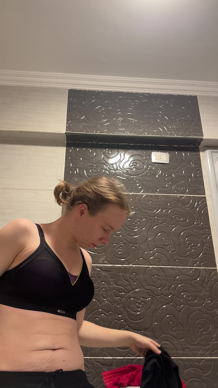 SweetLucy96: Striscia calda in bagno